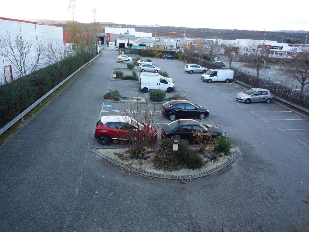Hotel Première Classe Sud 3*